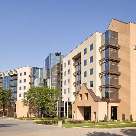 Embassy Suites By Hilton St Louis Airport Bridgeton Εξωτερικό φωτογραφία