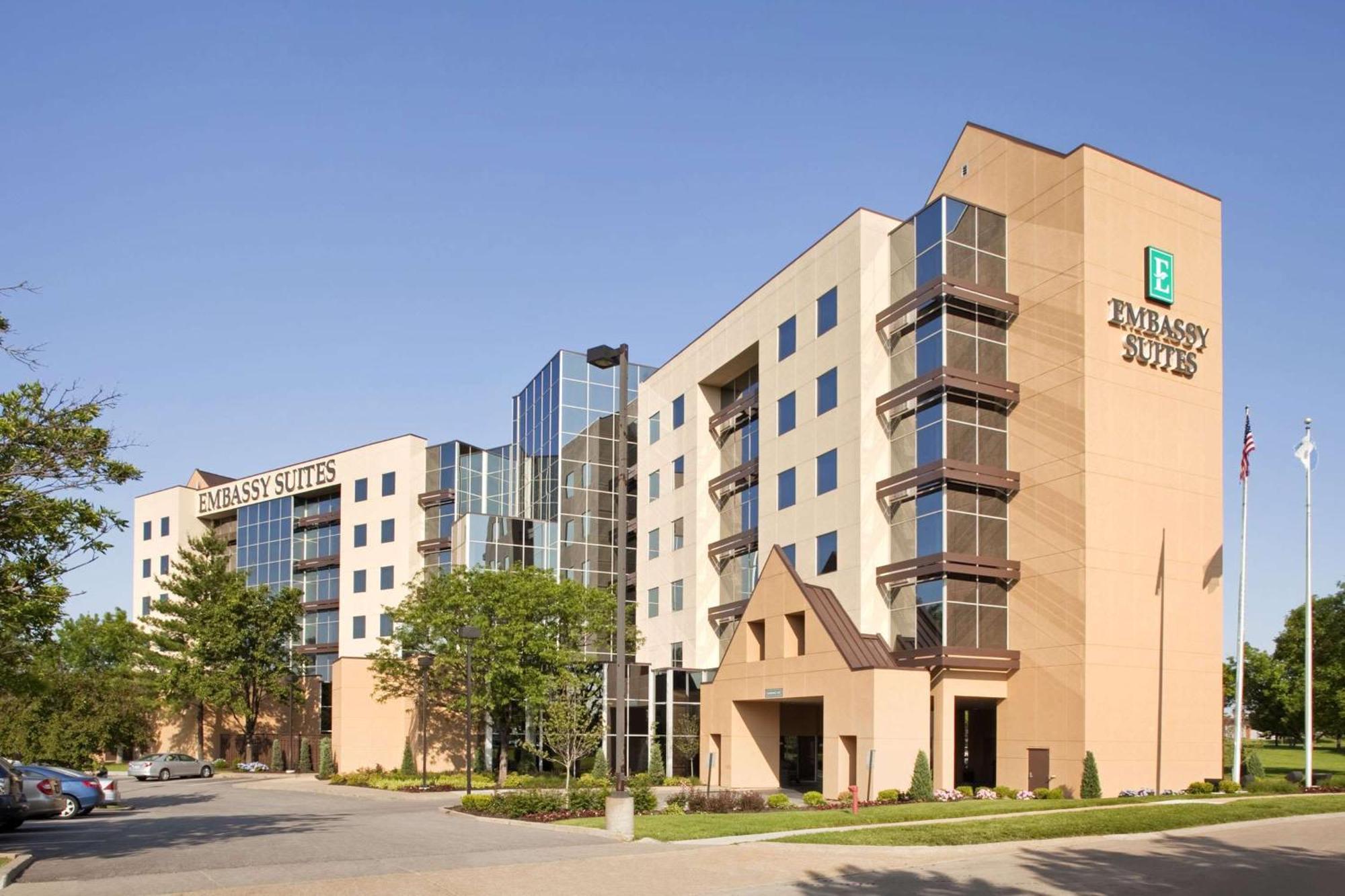 Embassy Suites By Hilton St Louis Airport Bridgeton Εξωτερικό φωτογραφία